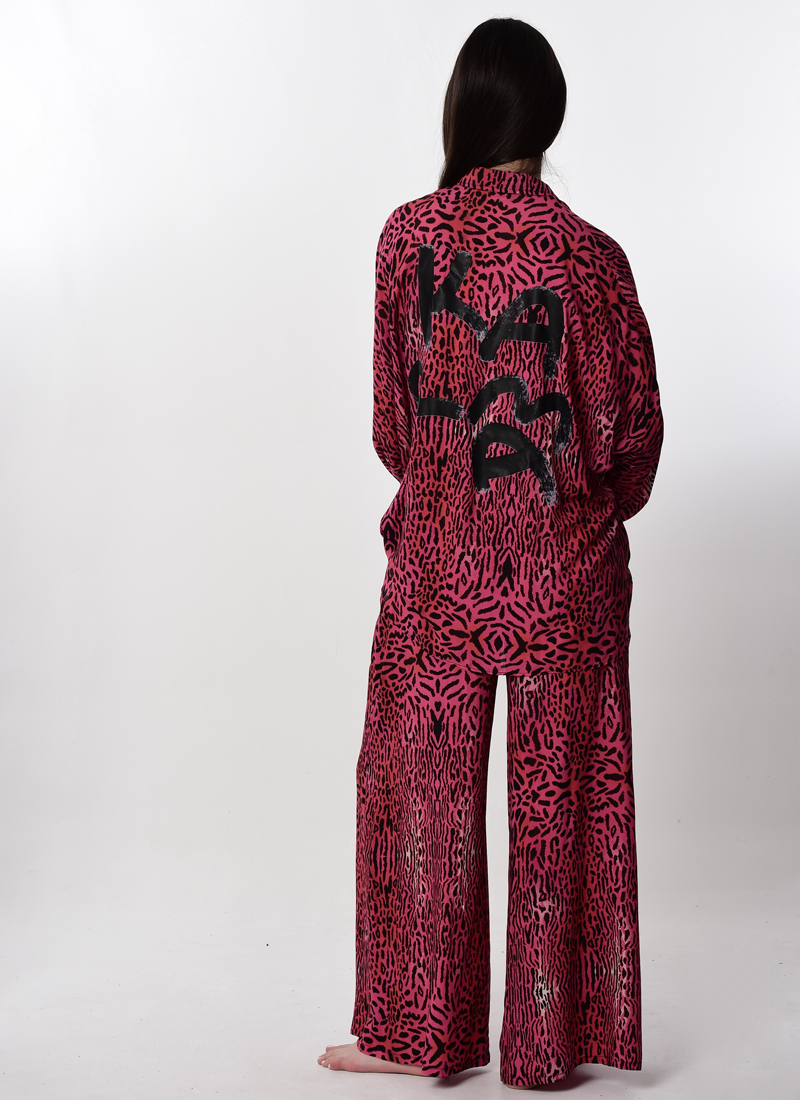 <span class="notranslate">Pink Leopard pants </span> - Image 2
