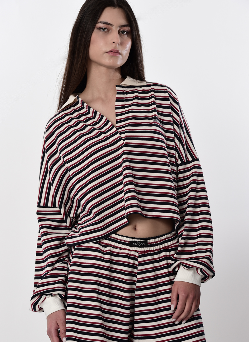 <span class="notranslate">Striped polo</span>