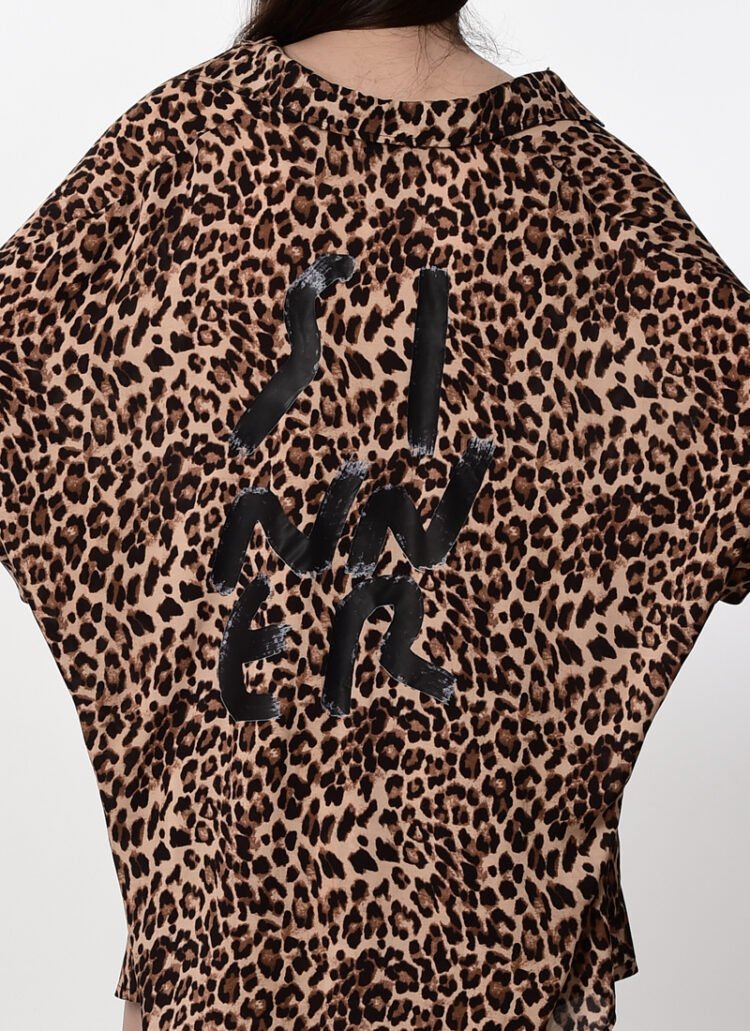 <span class="notranslate">Leopard Sinner shirt</span>